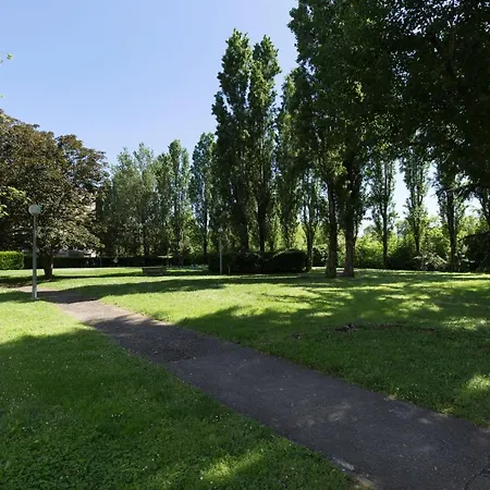 Apartamento Cosy Confort - Climatisation, Balcon, Wifi - Proche Airbus, Purpan, Aeroport, Stade Ernest Wallon Toulouse